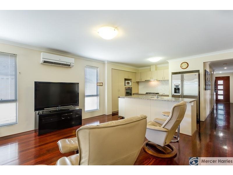 21 Gibbs Circuit, Ravenswood WA 6208