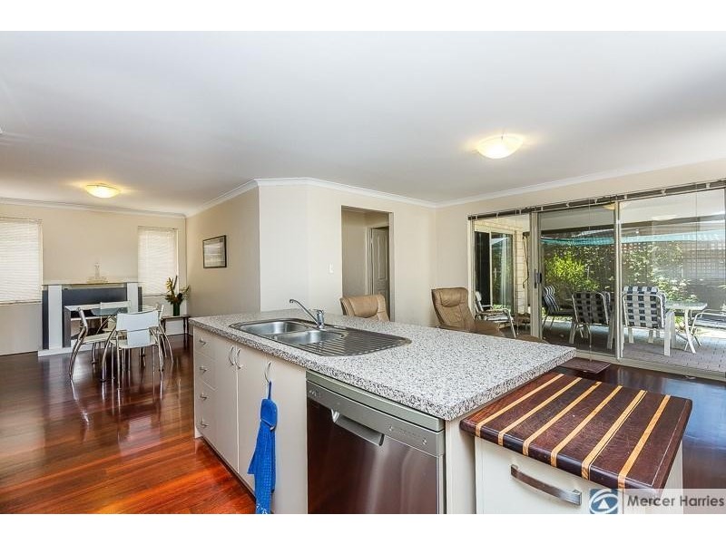 21 Gibbs Circuit, Ravenswood WA 6208