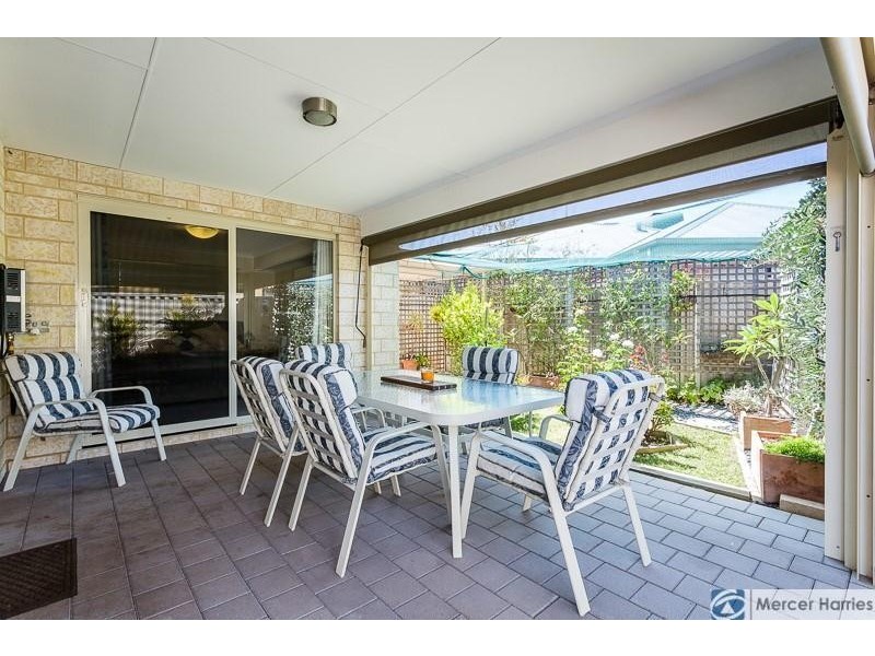 21 Gibbs Circuit, Ravenswood WA 6208