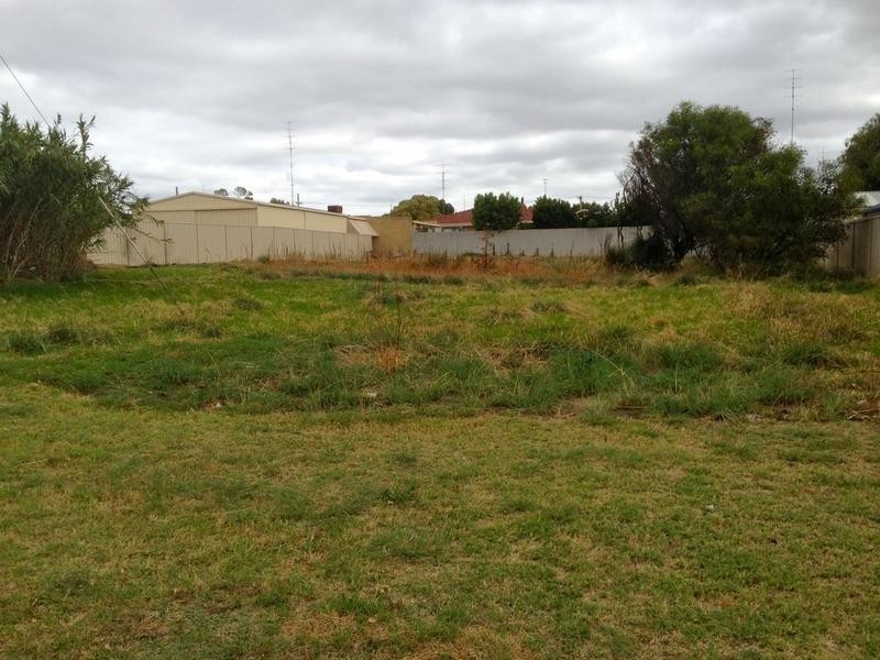 37 McDowell Street, Waroona WA 6215