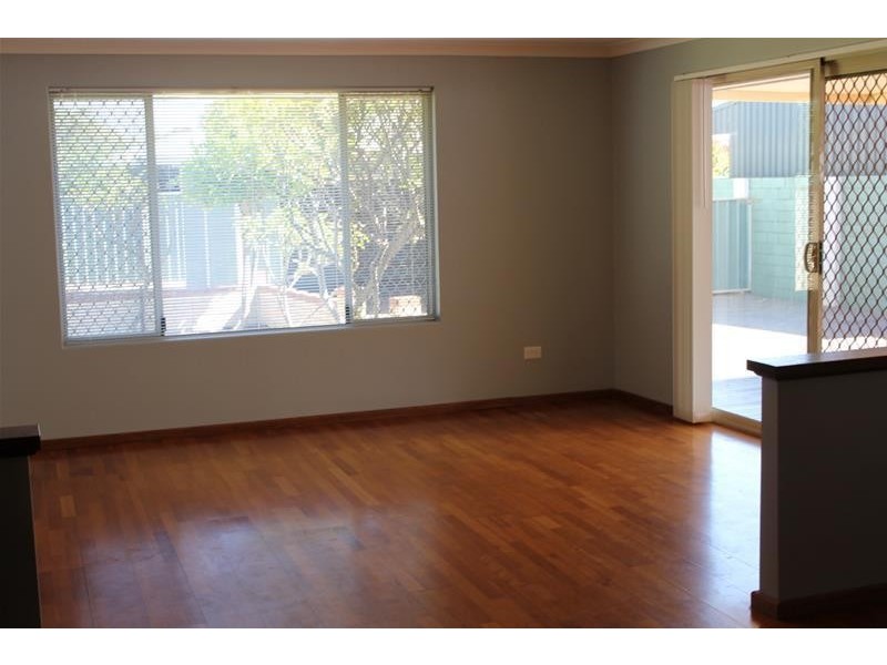 104 South Yunderup Road, South Yunderup WA 6208