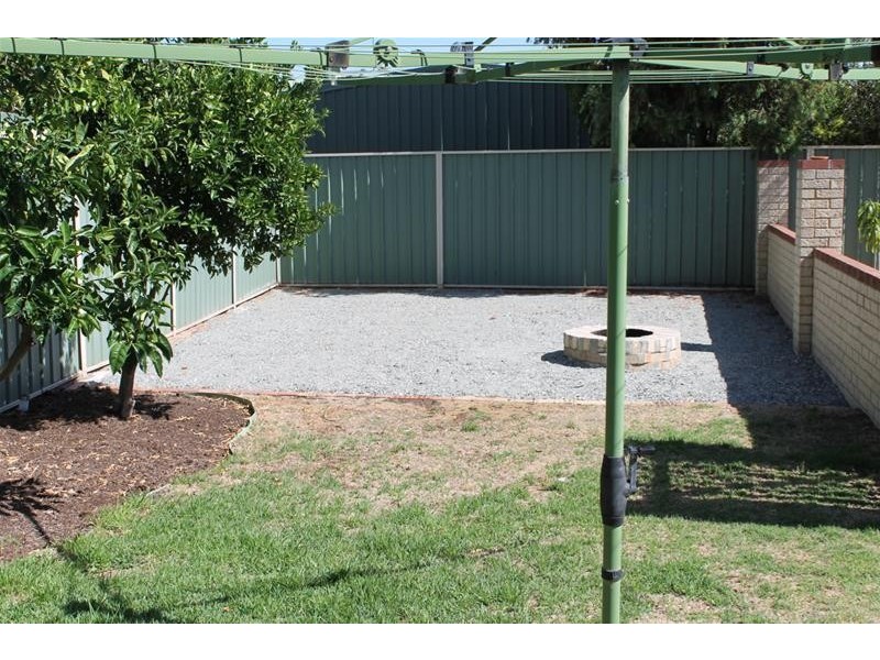 104 South Yunderup Road, South Yunderup WA 6208