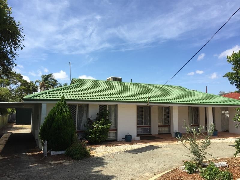 4 Grevillea Place, Pinjarra WA 6208