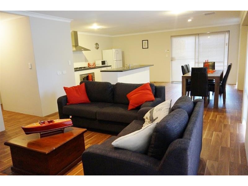 16a Whittaker Way, Waroona WA 6215