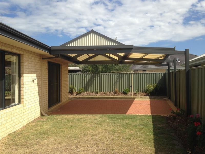 5 Woodstock Turn, Ravenswood WA 6208