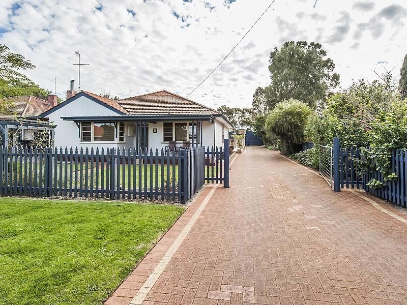 5 Congdon Avenue, Pinjarra WA 6208