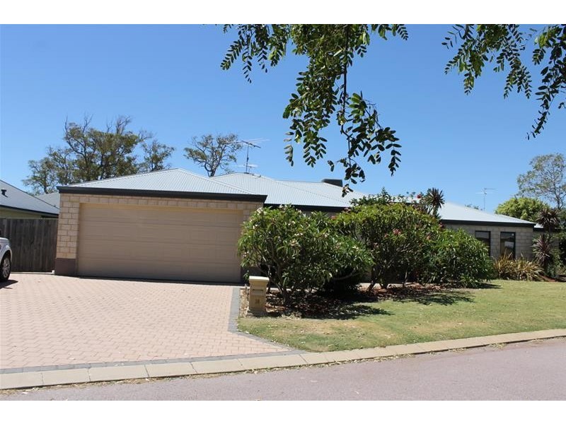 18 Chyverton Corner, Erskine WA 6210