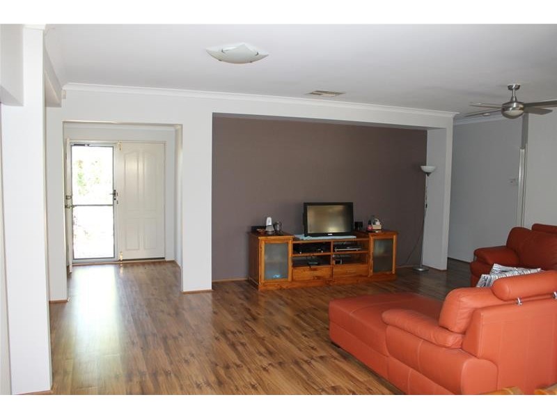 18 Chyverton Corner, Erskine WA 6210