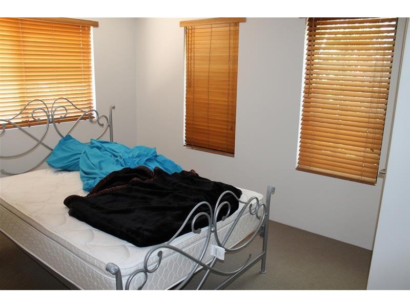 18 Chyverton Corner, Erskine WA 6210