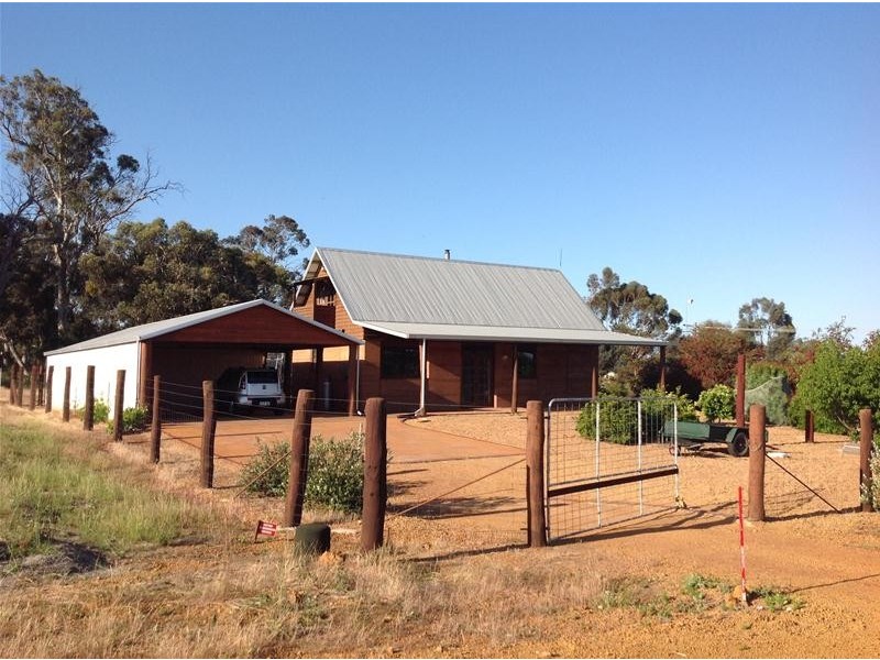 20 Down Street, Wandering WA 6308