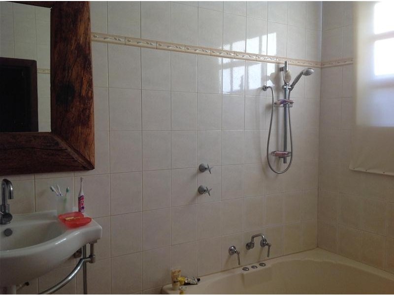 20 Down Street, Wandering WA 6308