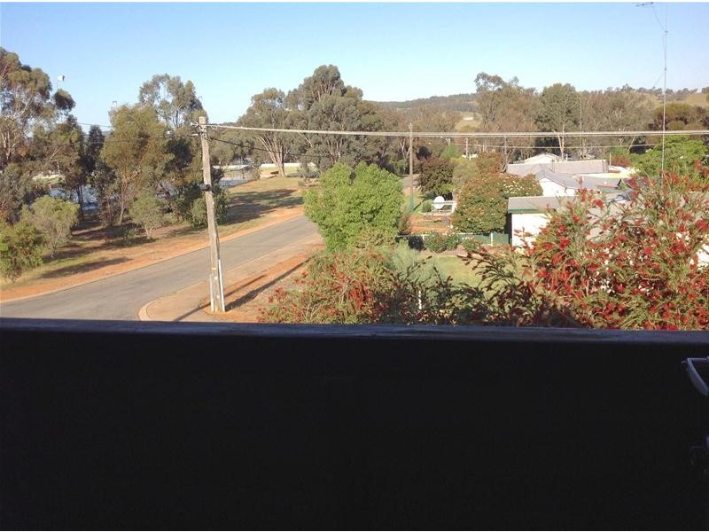 20 Down Street, Wandering WA 6308