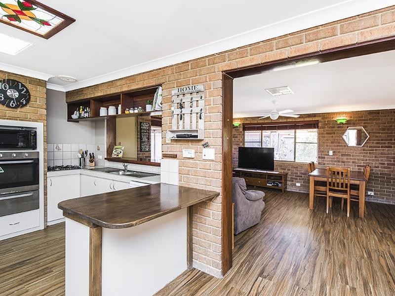 26 Kingfisher Drive, North Yunderup WA 6208