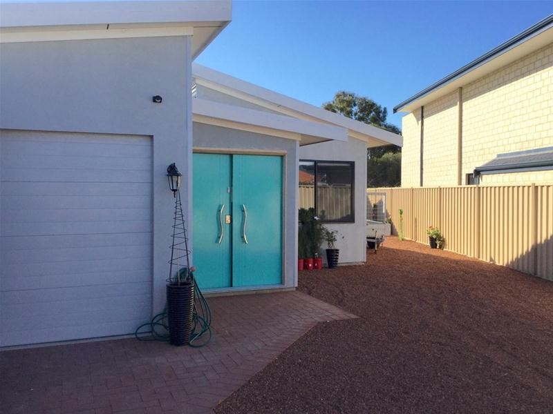 12 Batavia Quays, South Yunderup WA 6208
