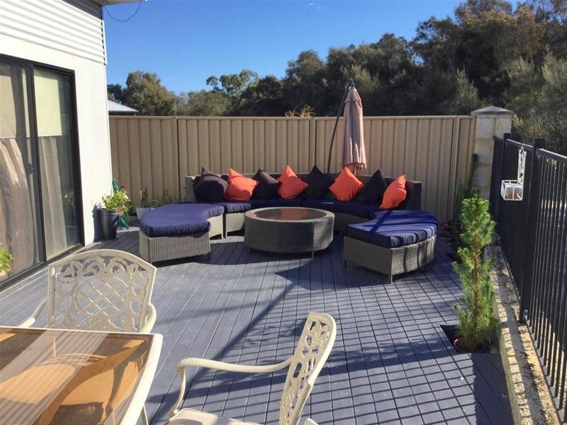 12 Batavia Quays, South Yunderup WA 6208