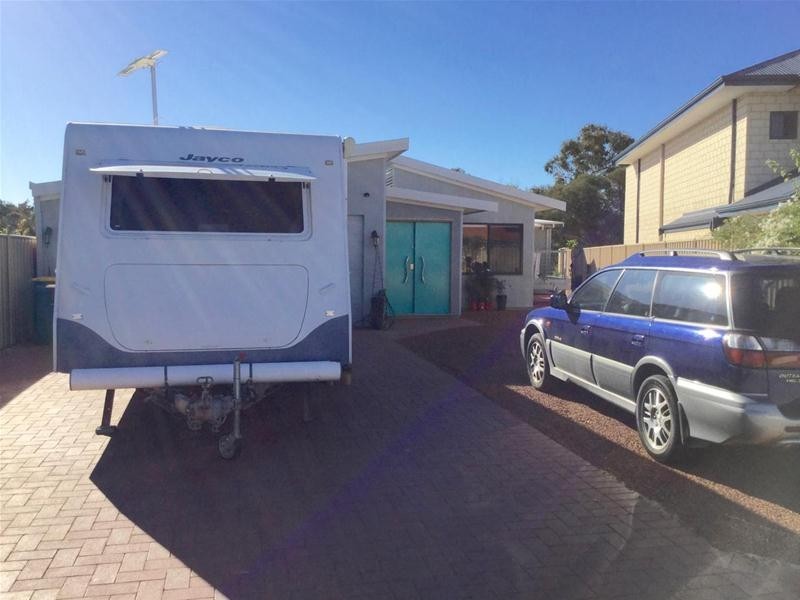 12 Batavia Quays, South Yunderup WA 6208