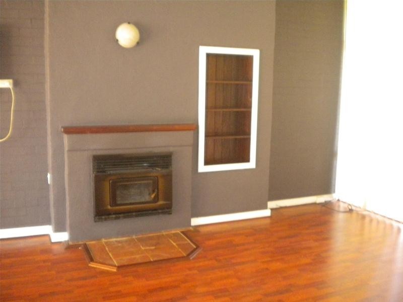 14 Hesse Street, Waroona WA 6215