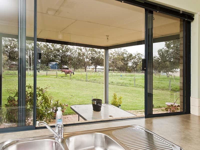 19 Coral Park Drive, North Dandalup WA 6207