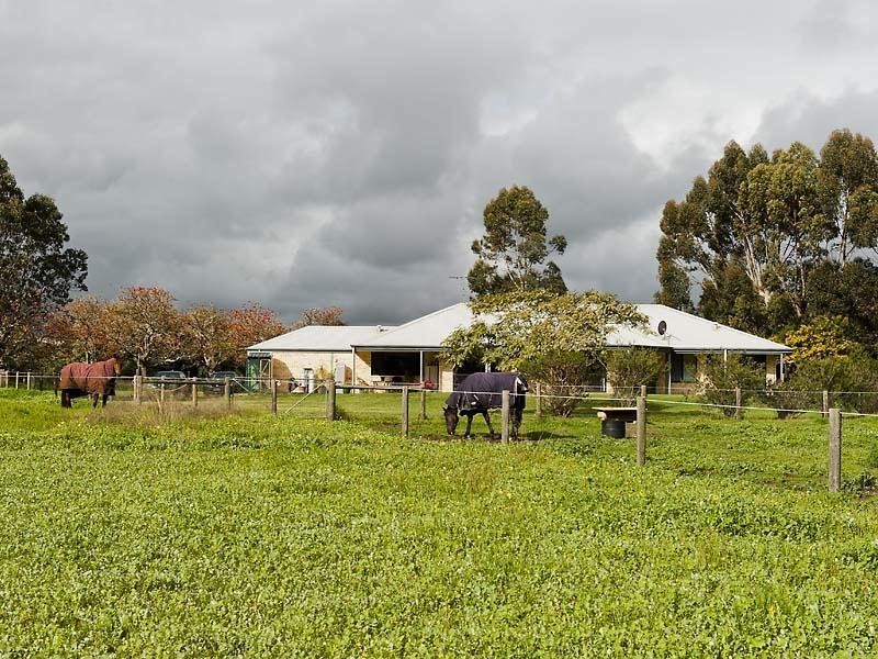 19 Coral Park Drive, North Dandalup WA 6207