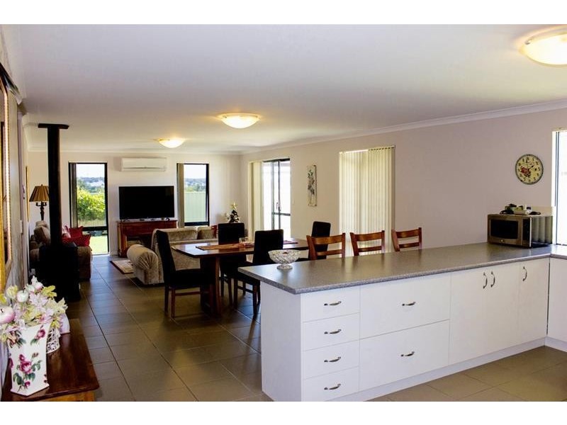 6 Pecan Place, Boddington WA 6390