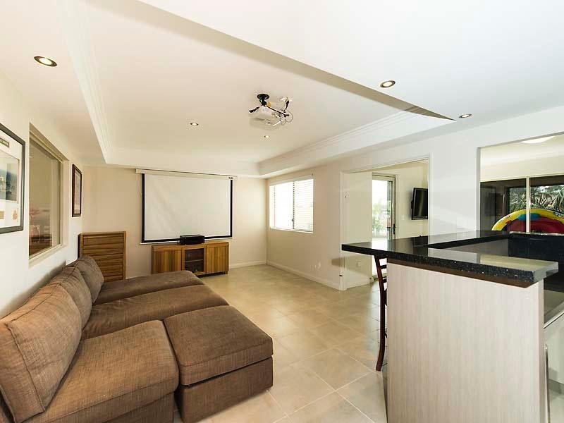 22 Sun Land Avenue, South Yunderup WA 6208
