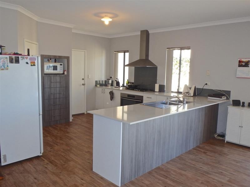 1 Chestnut Street, Pinjarra WA 6208