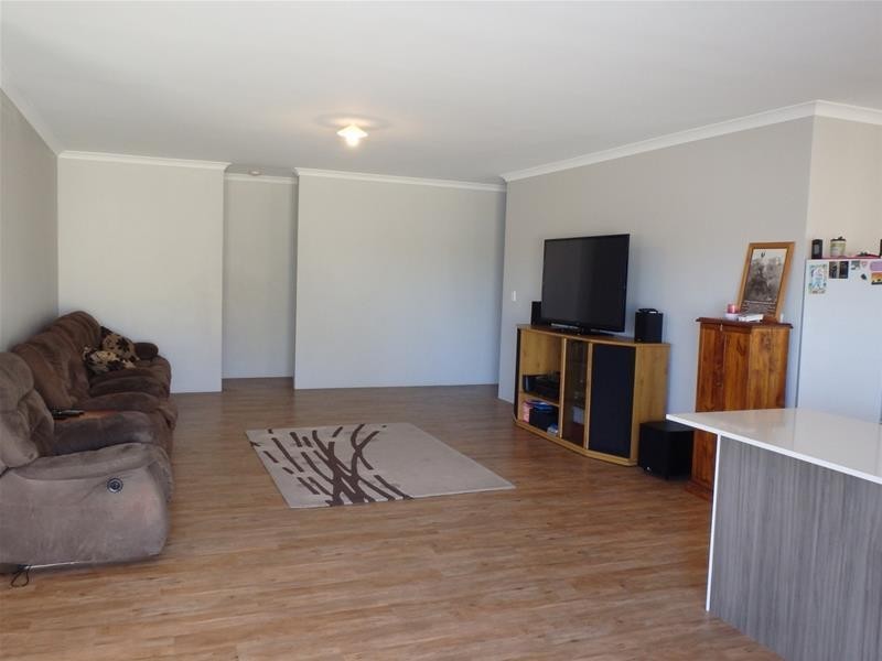 1 Chestnut Street, Pinjarra WA 6208