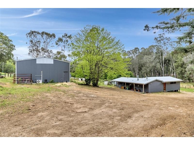 218 Holyoake Road, Dwellingup WA 6213