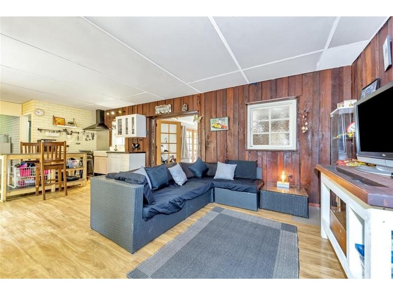 218 Holyoake Road, Dwellingup WA 6213