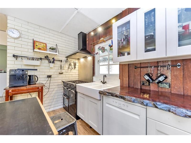 218 Holyoake Road, Dwellingup WA 6213