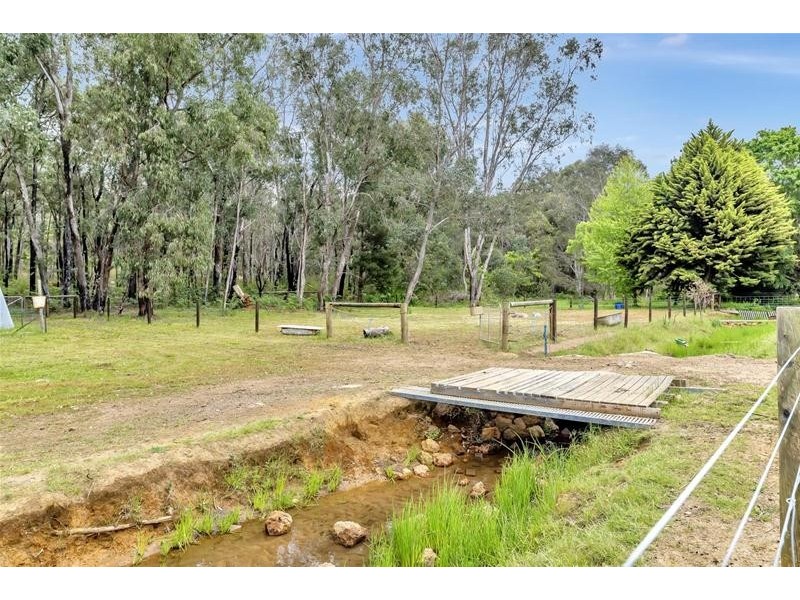 218 Holyoake Road, Dwellingup WA 6213