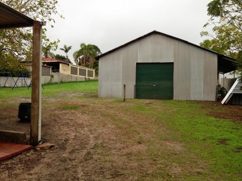 30 South West Highway, Waroona WA 6215