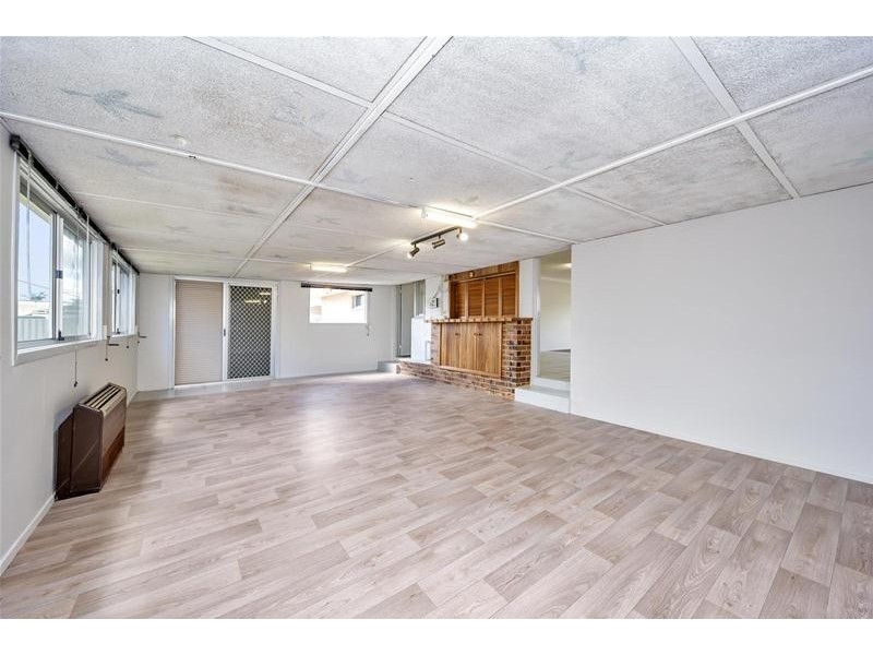 1 Carcoola Avenue, Pinjarra WA 6208