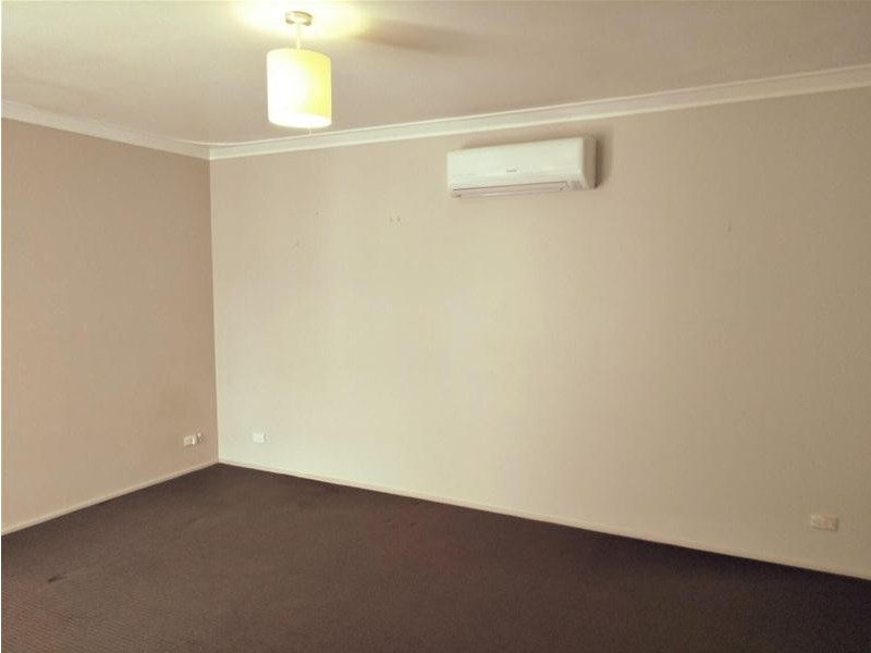 2 Hakea Place, Pinjarra WA 6208