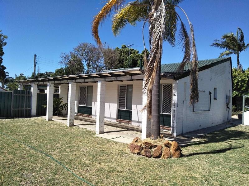 2 Hakea Place, Pinjarra WA 6208