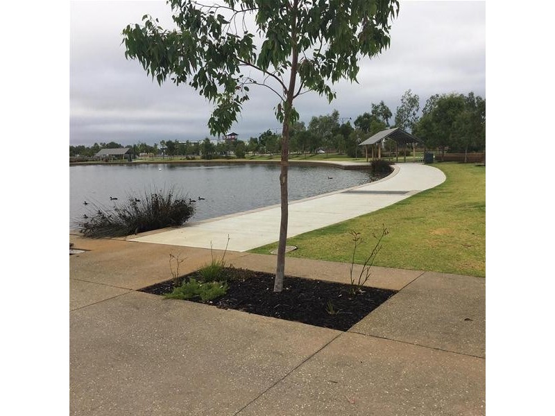 3 Barron Turn, South Yunderup WA 6208