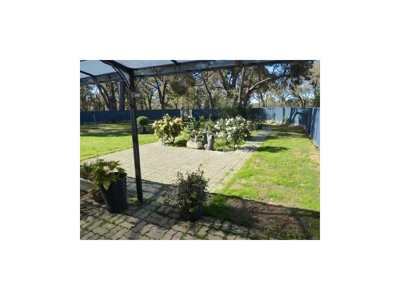 17 Fairway Place, Boddington WA 6390