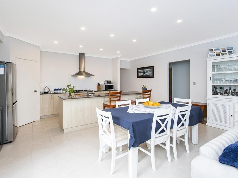 86 Weewar Circuit, South Yunderup WA 6208