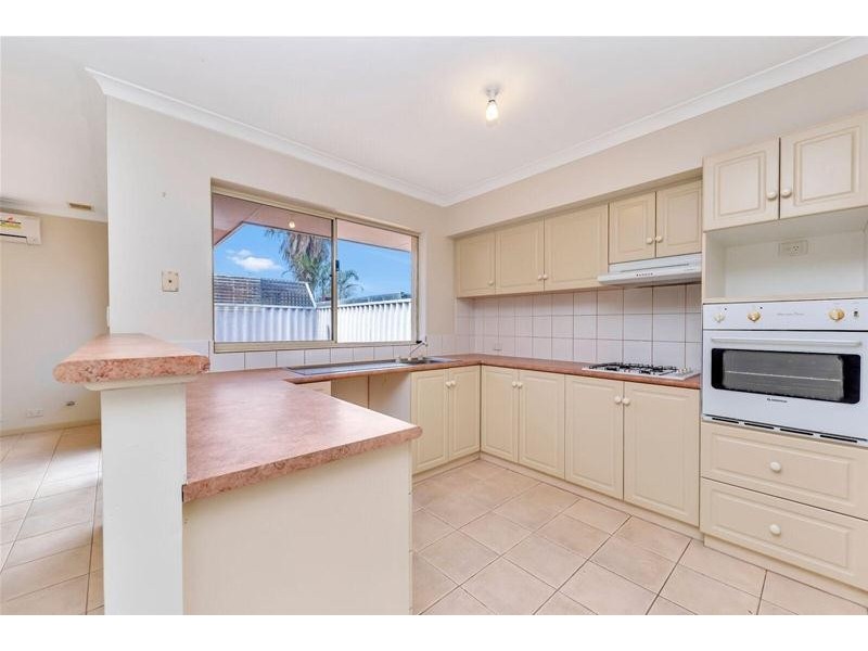 2/23 Hall Street, Mandurah WA 6210