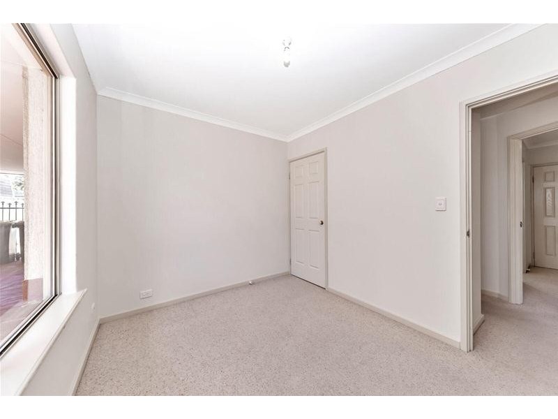 2/23 Hall Street, Mandurah WA 6210