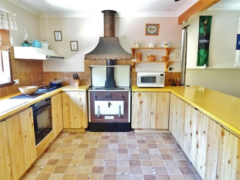 32 Nanga Brook Road, Waroona WA 6215