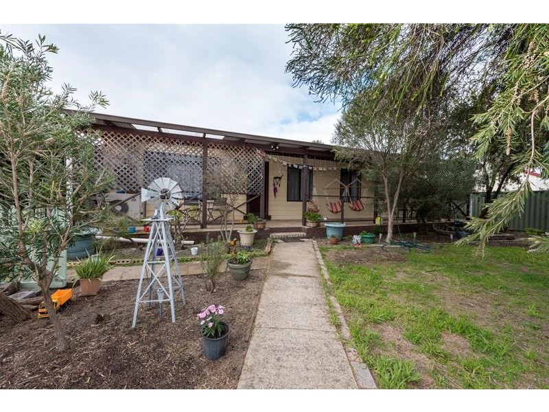 37 Johnstone Street, Boddington WA 6390