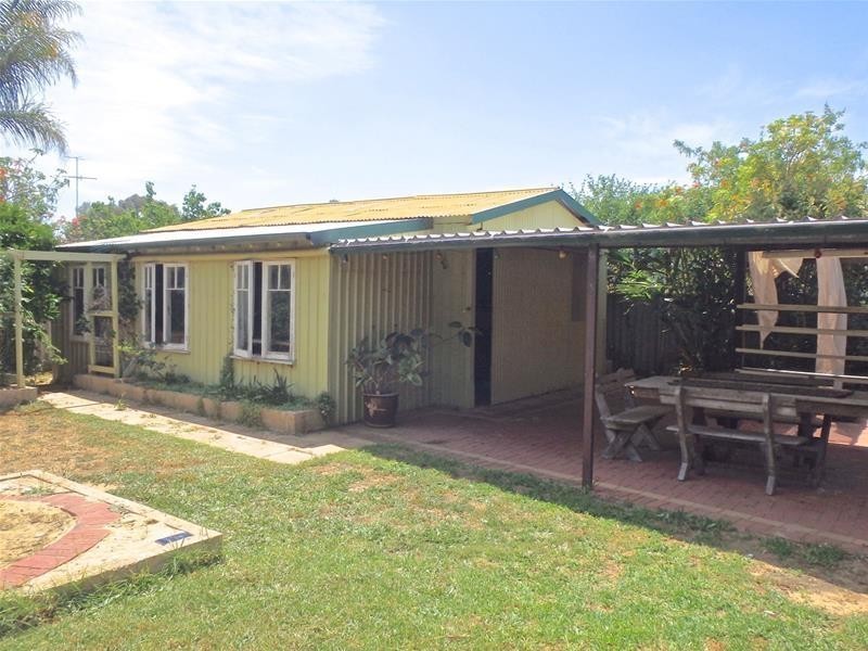14 Salter Street, Pinjarra WA 6208