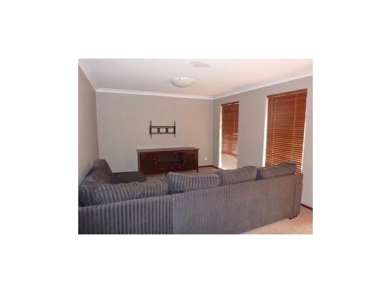 5 Blue Gum Close, Boddington WA 6390