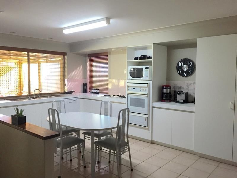 17 McDowell Street, Waroona WA 6215