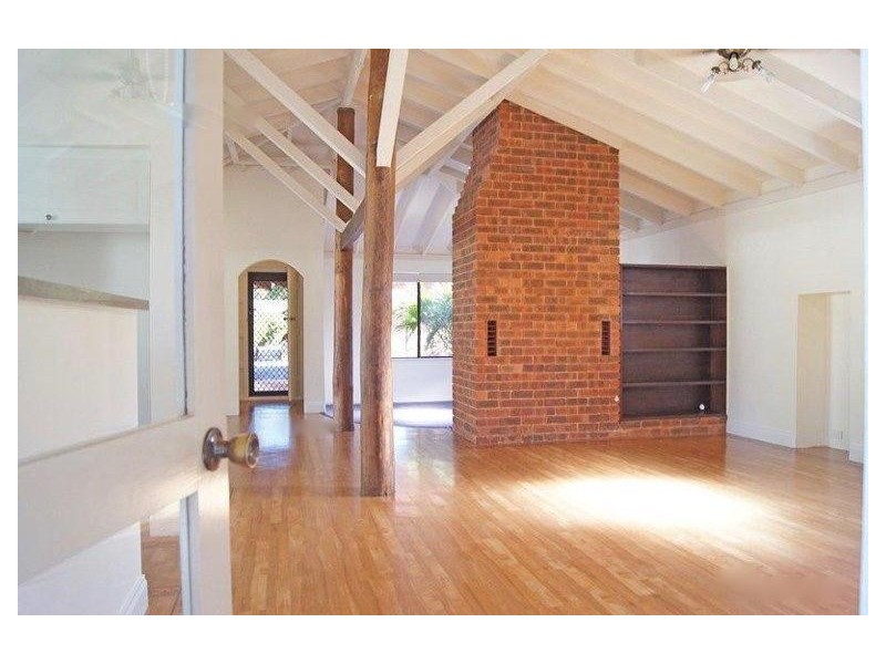 2 First Street, Pinjarra WA 6208