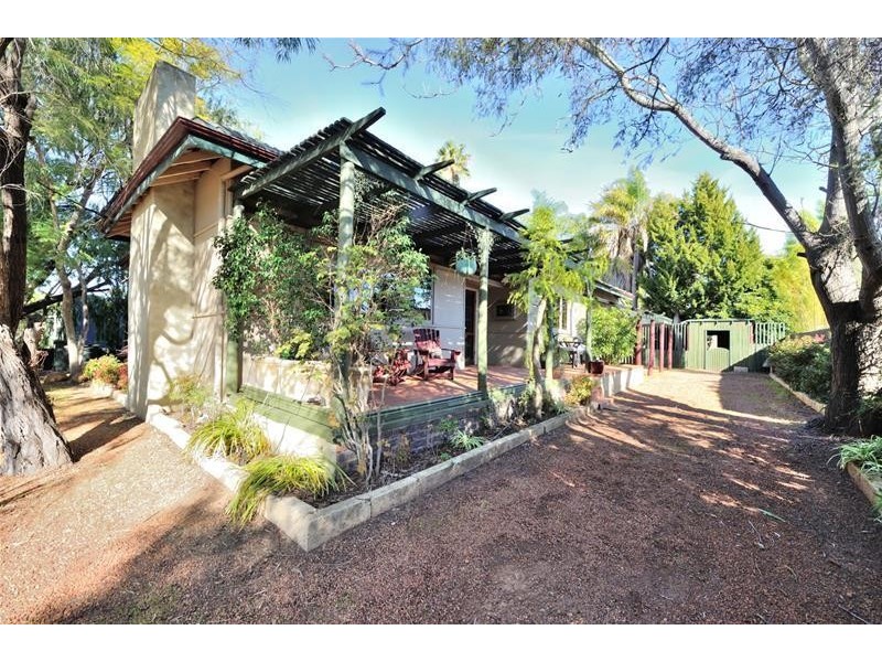 15 Smith Street, Furnissdale WA 6209