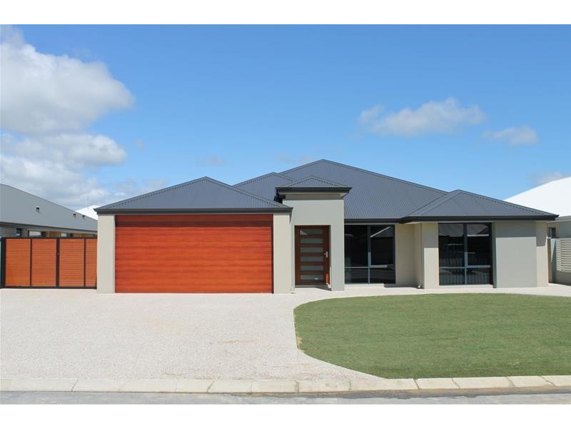 19 Placid Bend, South Yunderup WA 6208