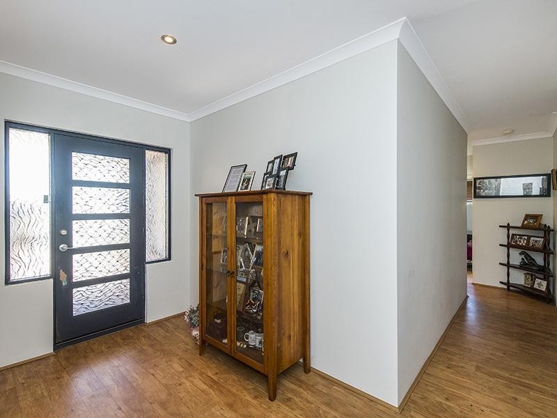 27 Bibbulmun Meander, Ravenswood WA 6208