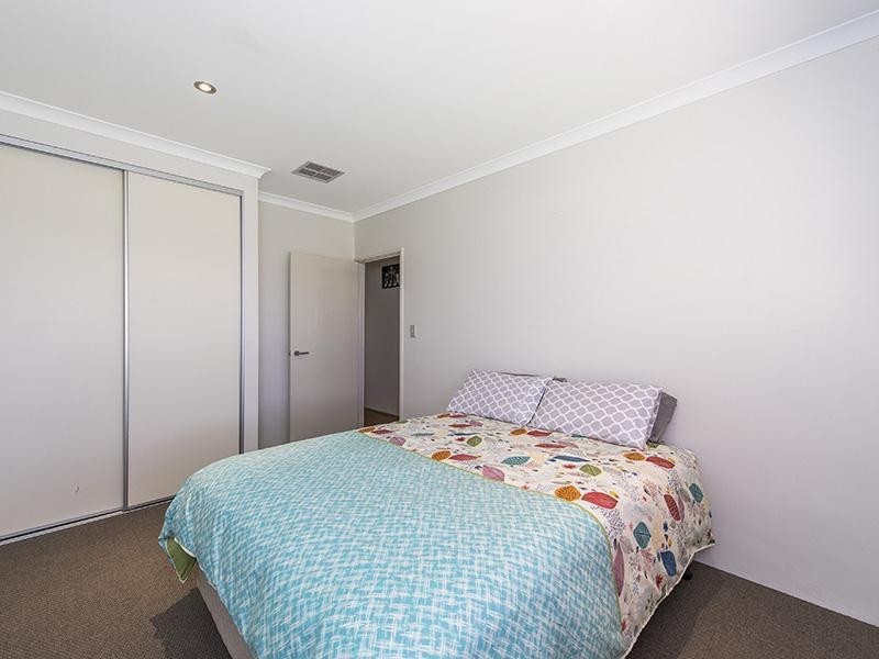 27 Bibbulmun Meander, Ravenswood WA 6208